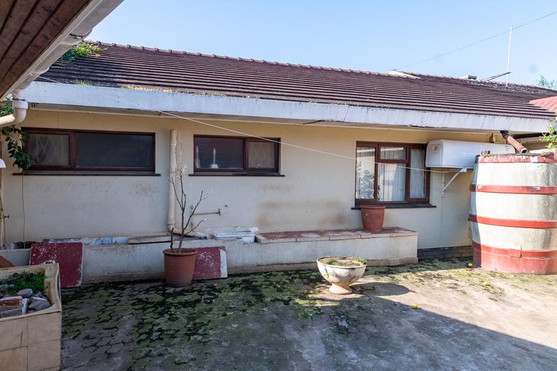 4 Bedroom Property for Sale in Riviersonderend Western Cape